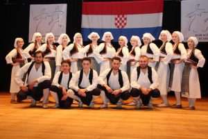 (VIDEO i FOTO) Folklorna skupina „Koraci u tuđini“ iz HKM Köln proslavila 40 godina djelovanja (VIDEO i FOTO) Folklorna skupina „Koraci u tuđini“ iz HKM Köln proslavila 40 godina djelovanja