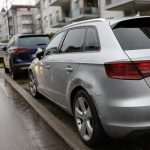 (FOTO) FREIBURG: Građani zvali policiju, muškarac oštetio 15 automobila - šteta oko 100 tisuća eura AUTOMOBILI