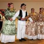 FOTO: Vila Croatia iz Stuttgarta na fešti njemačke katoličke zajednice "St. Elisabeth" u Esslingenu