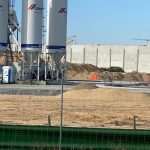 (FOTO) HRVATI GRADE TESLINU TVORNICU U NJEMAČKOJ: Hrvatski radnici su temeljiti, pouzdani i vrijedni, to je prepoznao i Elon Musk (FOTO) HRVATI GRADE TESLINU TVORNICU U NJEMAČKOJ: Hrvatski radnici su temeljiti, pouzdani i vrijedni, to je prepoznao i Elon Musk