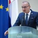 SUSRET MINISTARA U ZAGREBU: Slovenija dijalogom želi riješiti "dileme" u vezi gospodarskih pojasa u Jadranu SUSRET MINISTARA U ZAGREBU: Slovenija dijalogom želi riješiti "dileme" u vezi gospodarskih pojasa u Jadranu