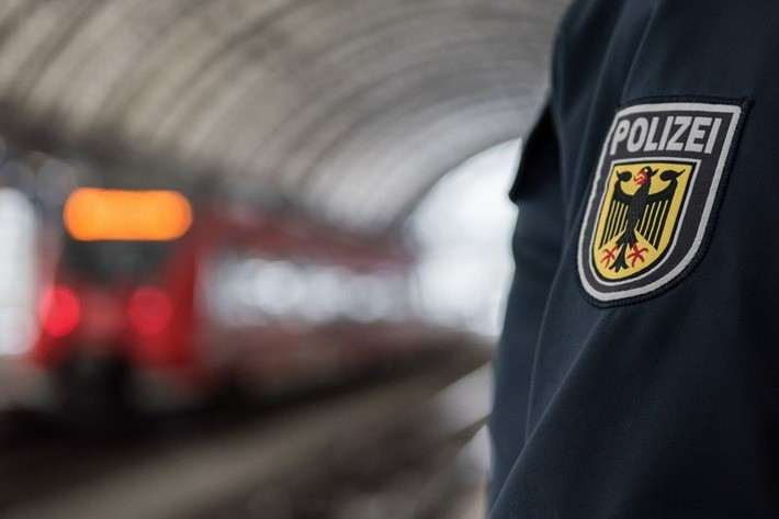 POLICIJA