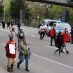 (FOTO) POLICIJA NIJE INTERVERNIRALA: Više od 10.000 prosvjednika protiv koronamjera u Stuttgartu (FOTO) POLICIJA NIJE INTERVERNIRALA: Više od 10.000 prosvjednika protiv koronamjera u Stuttgartu