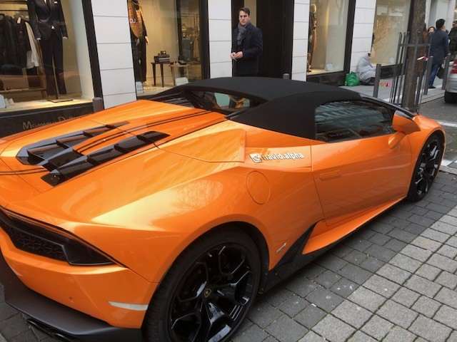 Lamborghini -navid alpha