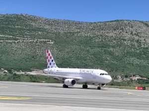 (FOTOGALERIJA) SVEČANO U ČILIPIMA: Iz Frankfurta u ZL Dubrovnik sletio prvi ovogodišnji zrakoplov Croatia Airlinsa Zrakoplov CA