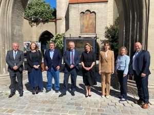 MINISTRICA BRNJAC U MÜNCHENU: Turisti iz Bavarske čine polovicu ukupnih gostiju iz Njemačke, poduzimamo sve kako bi Hrvatska bila prepoznata kao ugodna i sigurna destinacija MINISTRICA BRNJAC U MÜNCHENU: Turisti iz Bavarske čine polovicu ukupnih gostiju iz Njemačke, poduzimamo sve kako bi Hrvatska bila prepoznata kao ugodna i sigurna destinacija