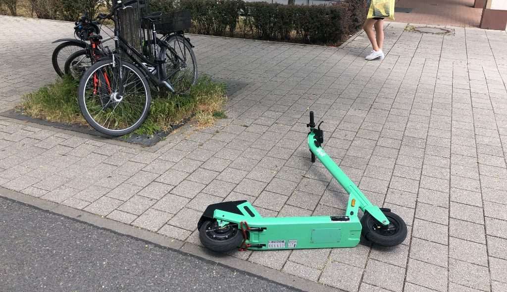 elektricni skuter roler romobil