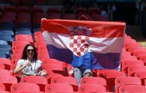 (FOTO) HRVATSKI NAVIJAČI NA WEMBLEYJU: Izbornici objavaili sastave, Kramarić, Rebić i Perišić predvode hrvatski napad navijaci wembley