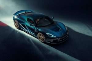 (FOTO) NAJSNAŽNIJI IKAD PROIZVEDANI AUTO: "Rimac Nevera" predstavljen potencijalnim kupcima u Dubrovniku Rimac Nevera
