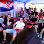 (FOTO) UVIJEK UZ VATRENE: Hrvatski navijači iz Stuttgarta su bodrili hrvatske nogometaše (FOTO) UVIJEK UZ VATRENE: Hrvatski navijači iz Stuttgarta su bodrili hrvatske nogometaše