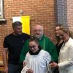 (FOTO) Nakon 24 godine od vjernika u Karbenu se oprostio fra Marijan Petričević (FOTO) Nakon 24 godine od vjernika u Karbenu se oprostio fra Marijan Petričević