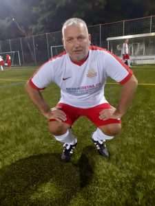 ZÜRICH: Ni odlični vratar Zoran Novak nije uspio spasiti seniorsku momčad Croatije Zürich (40+) drugog prvenstvenog poraza