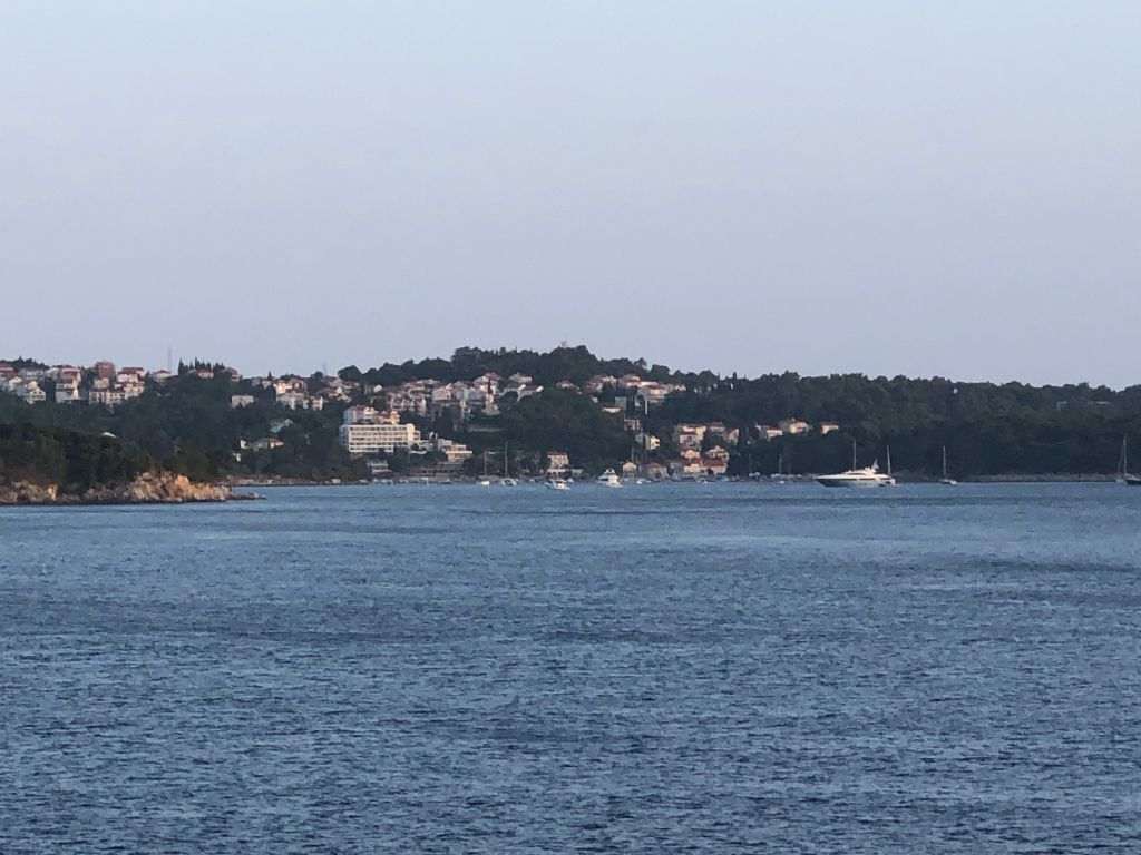more cavtat