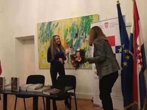 BERLIN: U Veleposlanstvu RH predstavljen novi roman Njegova žena Marijane Dokoza