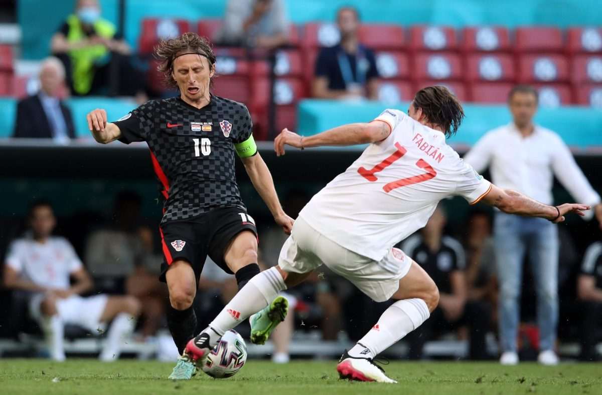 Luka Modric _ Fabian Ruiz Pena.