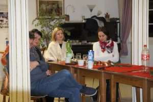 (FOTO) PJESNIČKA VEČER HUMANITARNOG KARAKTERA: Publici u Mainzu se predstavile tri pjesnikinje i jedan glazbenik (FOTO) PJESNIČKA VEČER HUMANITARNOG KARAKTERA: Publici u Mainzu se predstavile tri pjesnikinje i jedan glazbenik