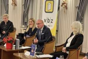 (VIDEO): Predstavljena knjiga "Bokeljski zagovori - tragom hrvatske baštine Boke kotorske"