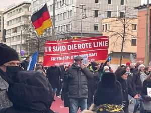 (FOTO i VIDEO) PROSVJED U FRANKFURTU: Među prosvjednicima u Frankfurtu bili i Hrvati (FOTO i VIDEO) PROSVJED U FRANKFURTU: Među prosvjednicima u Frankfurtu bili i Hrvati