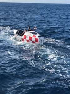 (FOTO I VIDEO) UZ BOŽJU POMOĆ NA FENIXU: Dvojica hrvatskih branitelja preveslali Atlantski ocean i ušli u povijest (FOTO I VIDEO) UZ BOŽJU POMOĆ NA FENIXU: Dvojica hrvatskih branitelja preveslali Atlantski ocean i ušli u povijest