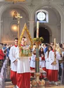 (FOTO) PRVA SVETA PRIČEST U HKŽ MÜNCHEN: Prvu svetu Pričest primilo je 175 dječaka i djevojčica (FOTO) PRVA SVETA PRIČEST U HKŽ MÜNCHEN: Prvu svetu Pričest primilo je 175 dječaka i djevojčica