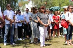 TIJELOVO U DARMSTADTU: Svetom misom i procesijom vjernici iz Darmstadta proslavili Tijelovo TIJELOVO U DARMSTADTU: Svetom misom i procesijom vjernici iz Darmstadta proslavili Tijelovo