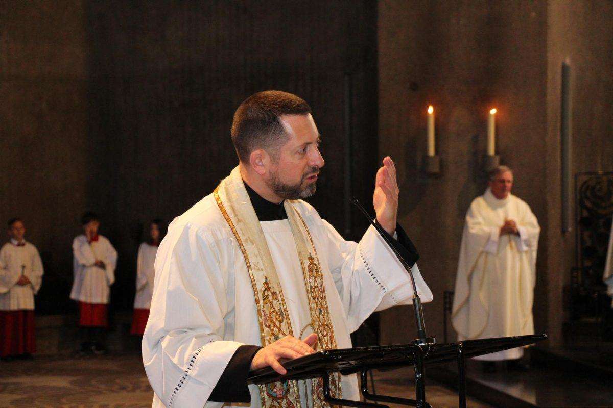 (FOTO) NAKON DVIJE GODINE: Hrvatski vjernici ponovno hodočastili Majci Božjoj u Neviges (FOTO) NAKON DVIJE GODINE: Hrvatski vjernici ponovno hodočastili Majci Božjoj u Neviges