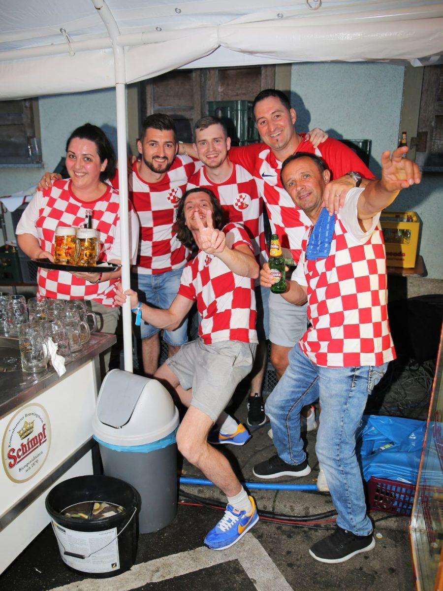 (FOTO) HRVATI ODUŠEVILI: Tri dana proslave u njemačkom gradu! (FOTO) HRVATI ODUŠEVILI: Tri dana proslave u njemačkom gradu!