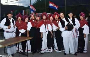 MOSTAR: Spektakularan koncert, baklje i vatromet na proslavi Lipanjskih zora