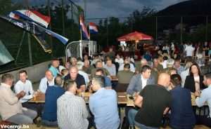 MOSTAR: Spektakularan koncert, baklje i vatromet na proslavi Lipanjskih zora