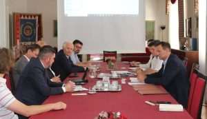 RADNI SASTANAK S INVESTITORIMA NA PODRUČJU CNC TEHNOLOGIJE I PROIZVODNJE LASERA: CNC operater jedno je od najtraženijih zanimanja u Europi RADNI SASTANAK S INVESTITORIMA NA PODRUČJU CNC TEHNOLOGIJE I PROIZVODNJE LASERA: CNC operater jedno je od najtraženijih zanimanja u Europi
