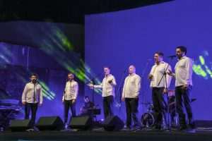 (VIDEO) KLAPA RIŠPET U OPATIJI: Opatijskoj publici darovali večer punu ljubavi i sjećanja, pala je i prosidba (VIDEO) KLAPA RIŠPET U OPATIJI: Opatijskoj publici darovali večer punu ljubavi i sjećanja, pala je i prosidba