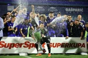 DINAMU NAJVEĆI HRVATSKI DERBI: Pobjednika Superkupa odlučili udarci s 11 metara DINAMU NAJVEĆI HRVATSKI DERBI: Pobjednika Superkupa odlučili udarci s 11 metara
