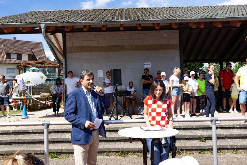 (FOTO) SPORTSKI TURNIR HRVATSKE NASTAVE BADEN-WÜRTTEMBERG 2022.: U Calwu se okupili učenici, njihovi roditelji, prijatelji... (FOTO) SPORTSKI TURNIR HRVATSKE NASTAVE BADEN-WÜRTTEMBERG 2022.: U Calwu se okupili učenici, njihovi roditelji, prijatelji...