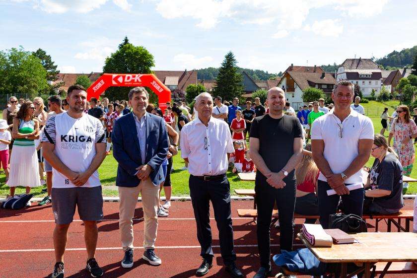 (FOTO) SPORTSKI TURNIR HRVATSKE NASTAVE BADEN-WÜRTTEMBERG 2022.: U Calwu se okupili učenici, njihovi roditelji, prijatelji... (FOTO) SPORTSKI TURNIR HRVATSKE NASTAVE BADEN-WÜRTTEMBERG 2022.: U Calwu se okupili učenici, njihovi roditelji, prijatelji...
