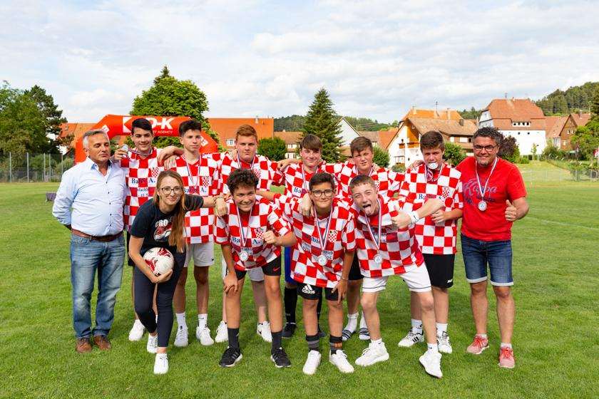 (FOTO) SPORTSKI TURNIR HRVATSKE NASTAVE BADEN-WÜRTTEMBERG 2022.: U Calwu se okupili učenici, njihovi roditelji, prijatelji... (FOTO) SPORTSKI TURNIR HRVATSKE NASTAVE BADEN-WÜRTTEMBERG 2022.: U Calwu se okupili učenici, njihovi roditelji, prijatelji...