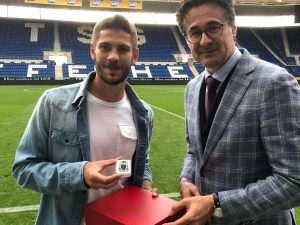 KRAMARIĆ PRIMIO VEČERNJAKOVU DOMOVNICU: Zahvaljujem svima koji prate moj rad, bez te podrške, ne bi bilo sve ovo moguće