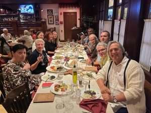 (FOTO) SUSRET DUBRAVKE ŠUICE S DUBROVČANIMA U NEW YORKU: Dogovoreno niz projekata, među njima i putujuća izložba KRAVATA utjecajnih Hrvatica i Hrvata iseljeništva (FOTO) SUSRET DUBRAVKE ŠUICE S DUBROVČANIMA U NEW YORKU: Dogovoreno niz projekata, među njima i putujuća izložba KRAVATA utjecajnih Hrvatica i Hrvata iseljeništva