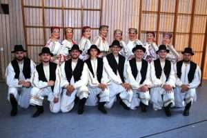 (FOTO) 8. SUSRET ČUVARA HRVATSKE ETNO BAŠTINE U FILDERSTADTU: Okupio se velik broj folkloraša folklorni festival u filderstadtu 2022