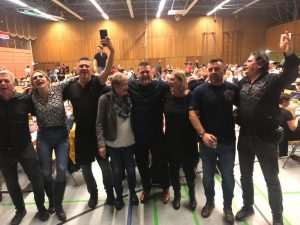 (FOTO i VIDEO) NEZABORAVNA NOĆ CROATIJE KARLSRUHE: Mladen Grdović i Panonski Mornari oduševili oko 1.000 ljudi