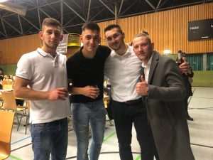 (FOTO i VIDEO) NEZABORAVNA NOĆ CROATIJE KARLSRUHE: Mladen Grdović i Panonski Mornari oduševili oko 1.000 ljudi
