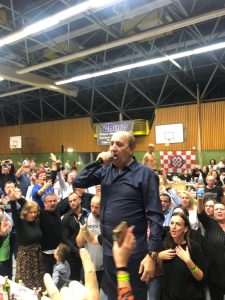 (FOTO i VIDEO) NEZABORAVNA NOĆ CROATIJE KARLSRUHE: Mladen Grdović i Panonski Mornari oduševili oko 1.000 ljudi