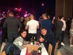 (FOTO i VIDEO) NEZABORAVNA NOĆ CROATIJE KARLSRUHE: Mladen Grdović i Panonski Mornari oduševili oko 1.000 ljudi