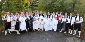 (FOTO) 8. SUSRET ČUVARA HRVATSKE ETNO BAŠTINE U FILDERSTADTU: Okupio se velik broj folkloraša folklorni festival u filderstadtu 2022