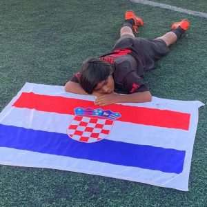 DAROVI BRAZILCIMA KOJI SU ZALJUBLJENI U HRVATSKU: Veleposlanik Hrvatske u Brazilu Ranko Vilović darovao brazliski klub hrvatskog imena hrvatskim dresovima i ostalim sportskim rekvizitima DAROVI BRAZILCIMA KOJI SU ZALJUBLJENI U HRVATSKU: Veleposlanik Hrvatske u Brazilu Ranko Vilović darovao brazliski klub hrvatskog imena hrvatskim dresovima i ostalim sportskim rekvizitima