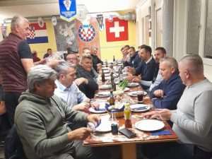 LIGA SENIORA (30+) REGIJE ZÜRICH: Croatia Zürich lako do pobjede protiv Hajduka Zürich LIGA SENIORA (30+) REGIJE ZÜRICH: Croatia Zürich lako do pobjede protiv Hajduka Zürich
