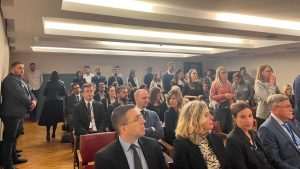 BRUXELLES: Hrvatski zastupnici na sv. misi za Dan sjećanja na žrtve Domovinskog rata i Dan sjećanja na žrtvu Vukovara i Škabrnje
