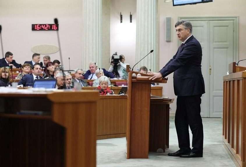 ANDREJ PLENKOVIC U SABORU