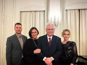 PRAŠKO DRUŠTVO ZA MEĐUNARODNU SURADNJU: Ivo Josipović dobio prestižnu nagradu u Leipzigu