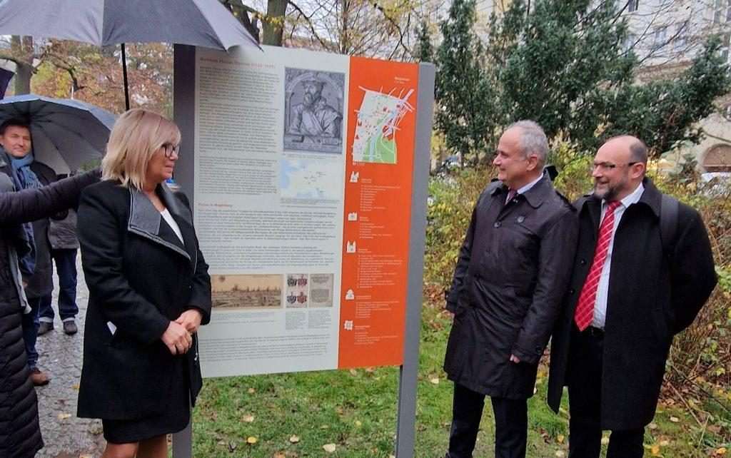 svečanom otkrivanju informativne ploče o Vlačiću