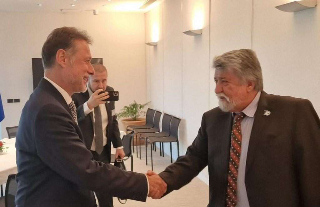 Vezhdi Rashidov i gordan jandrokovic